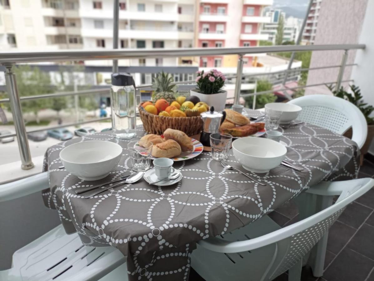 Trea Accomodations - Port Side วญอเรอ ภายนอก รูปภาพ