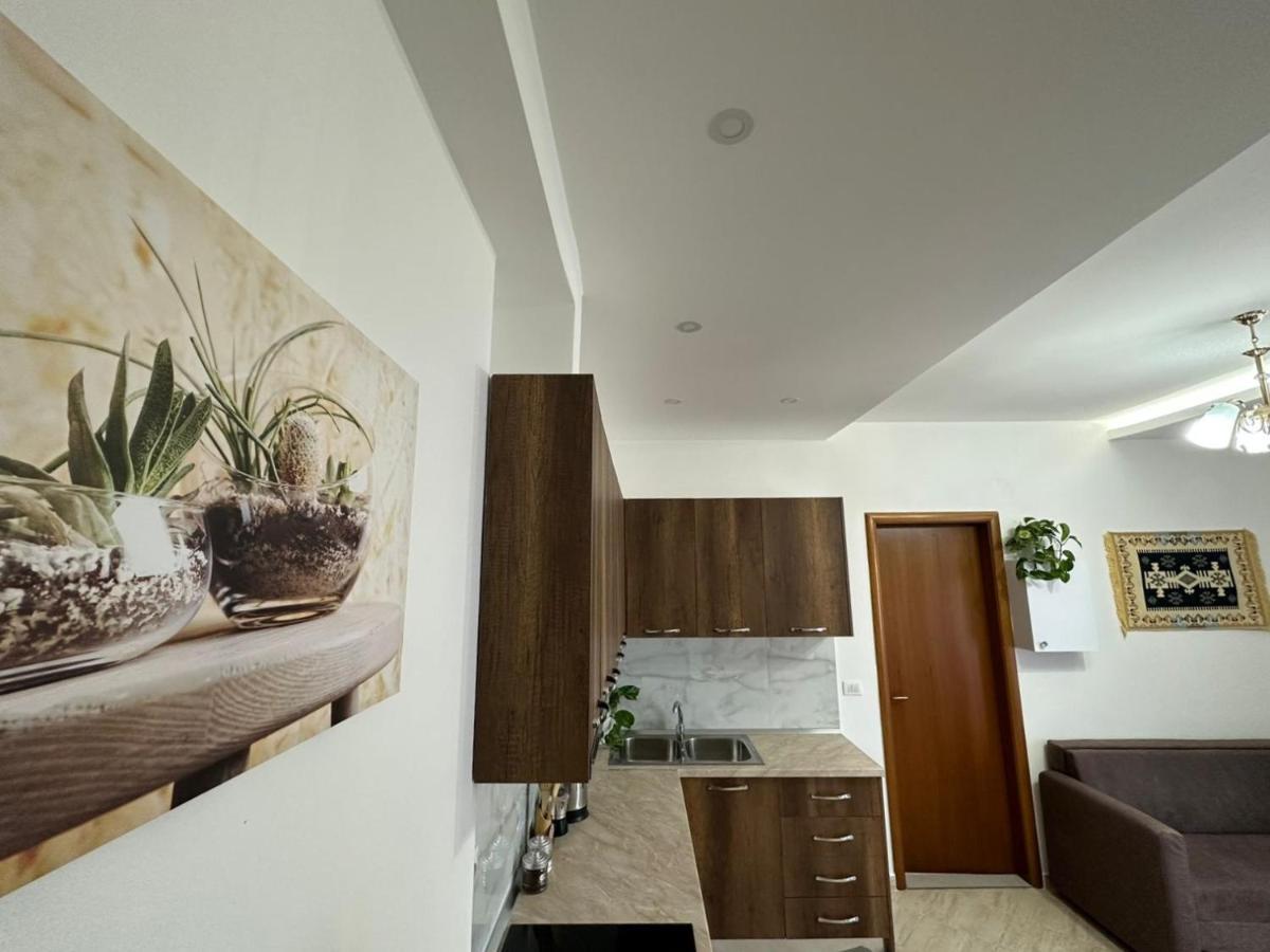 Trea Accomodations - Port Side วญอเรอ ภายนอก รูปภาพ