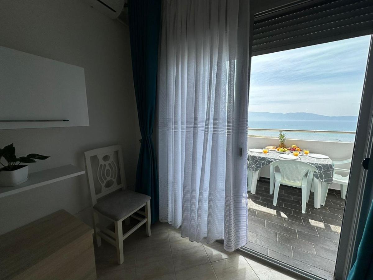 Trea Accomodations - Port Side วญอเรอ ภายนอก รูปภาพ